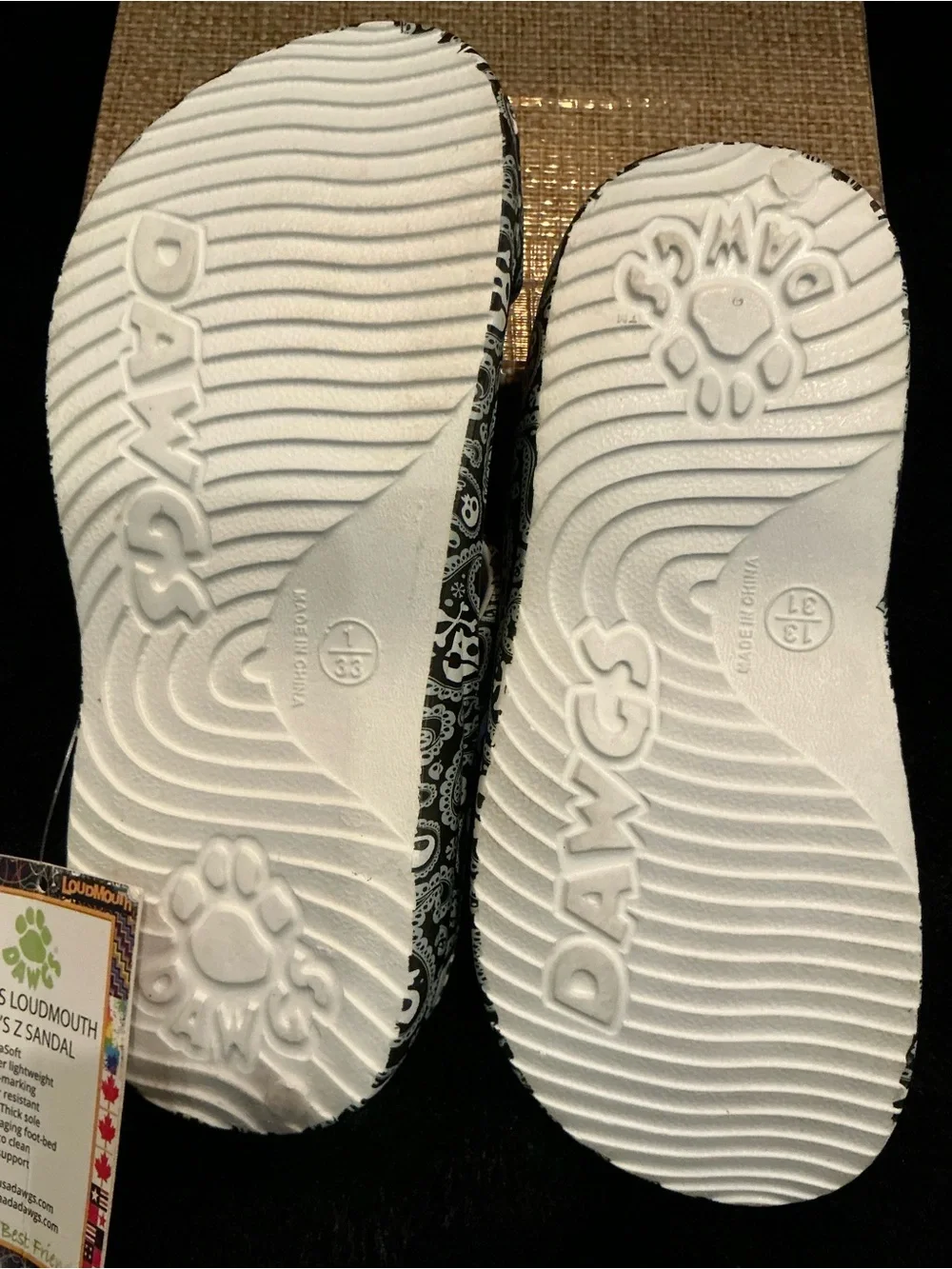 Dawgs Loudmouth Girls Z Scibblz Kids Slide Sandals 13/1
